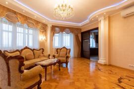 Недвижимость Квартиры / 4-к квартира, 151.5 м², 14/19 эт.
