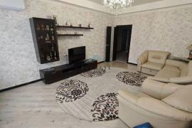 2-к. квартира, 73,9 м², 2/8 эт.