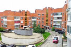 2-к. квартира, 85 м², 3/5 эт.
