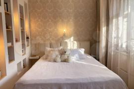 2-к квартира, 55 м², 1/12 эт.