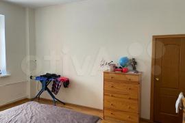 2-к квартира, 70 м², 1/12 эт.