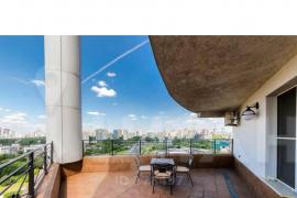 3-комн. квартира, 148,4 м²