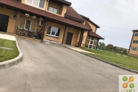 Недвижимость Квартиры / 3-к квартира, 109 м², 2/2 эт.