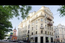 7-к квартира, 143.3 м², 2/6 эт.