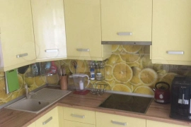 3-к. квартира, 74 м², 1/16 эт.