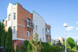 Продам таунхаус 146.0 м² на участке 1.0 сот город Москва метро Планерная улица Родионовская 17к/3