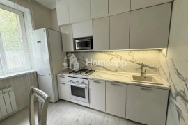 3-к. квартира, 77,1 м², 1/5 эт.